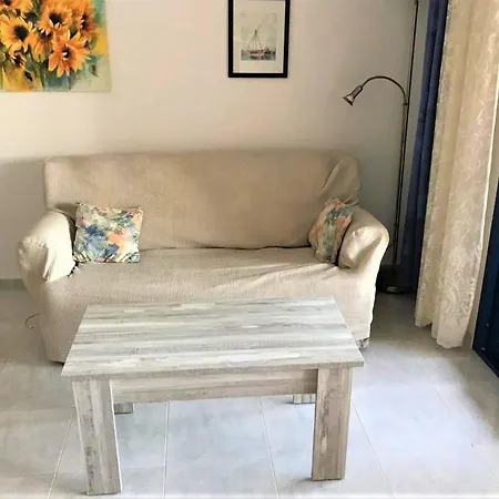 13d Turquesa Beach 2 Bedroom Lägenhet *